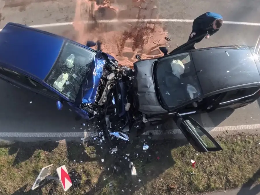 B401 Accidents: Repeated Road Closures and Traffic Chaos Near Oldenburg