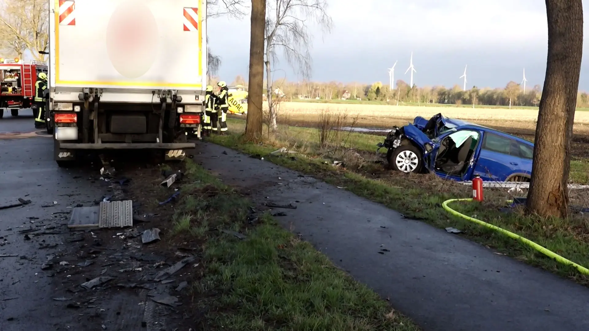 B401 LKW Crashes: Highlighting Severe Injuries and Traffic Delays